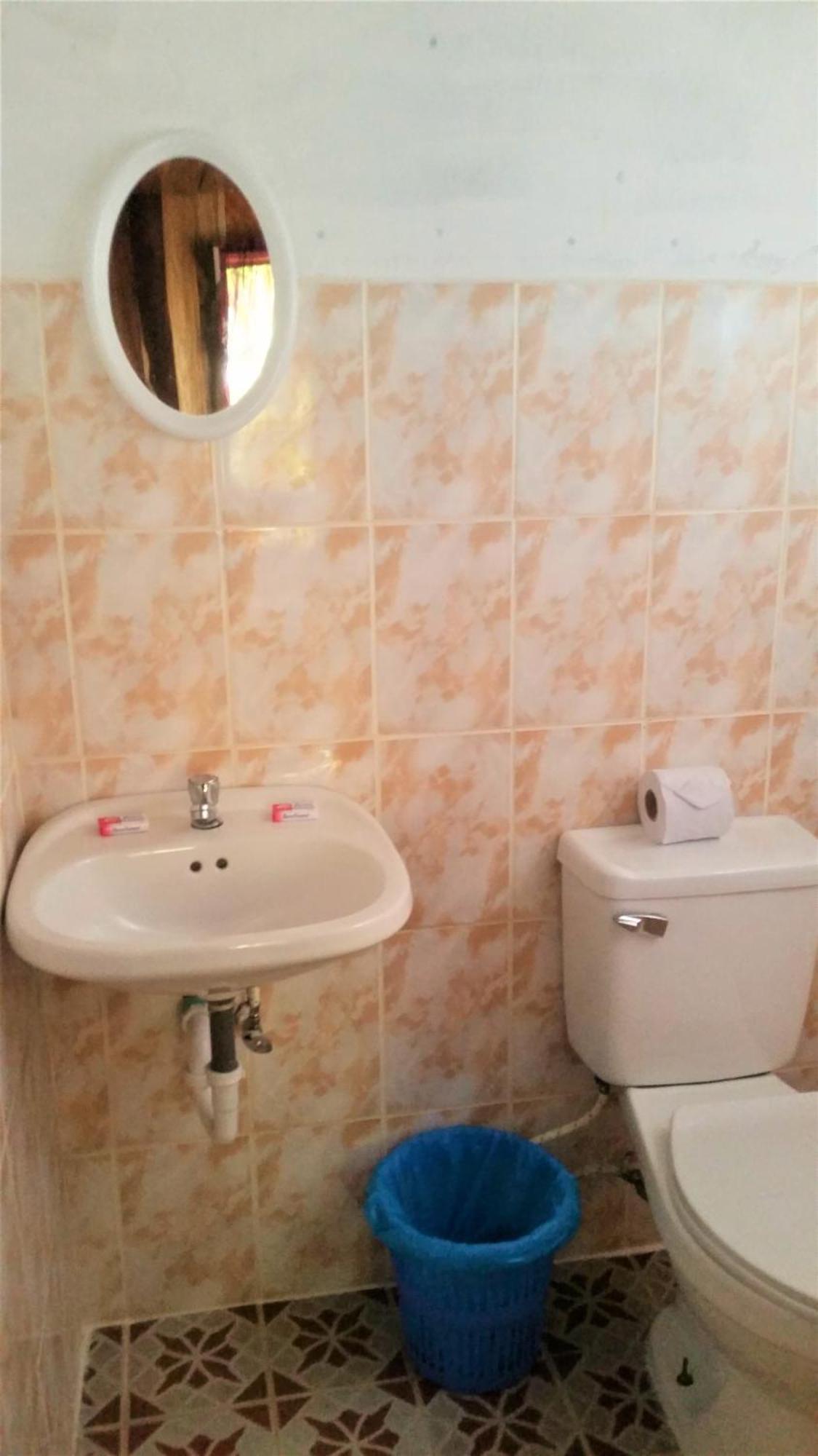 El Jaguar Hostel Bocas Town Kültér fotó